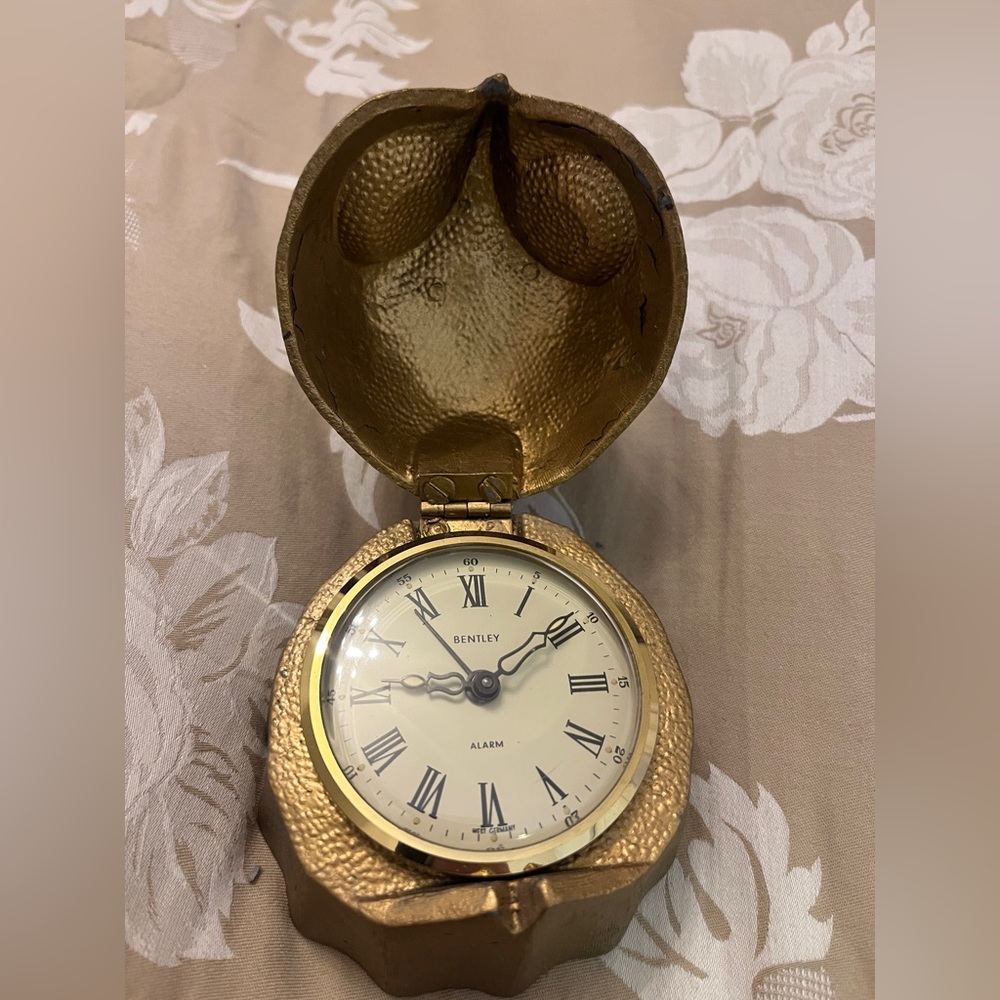 RARE Bentley Herman Owl Clock 1960’s Vintage
